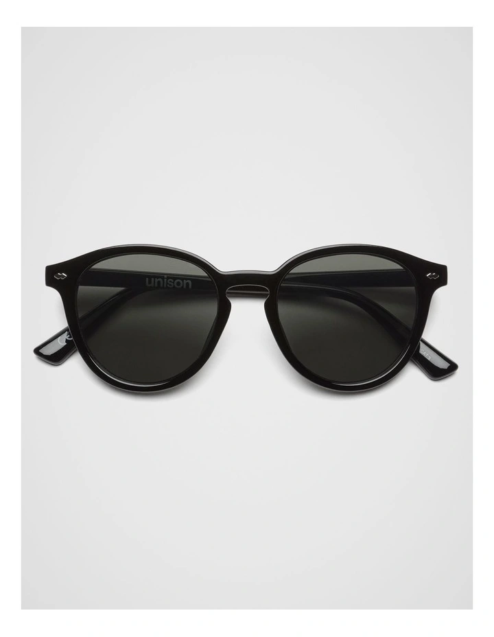 Otis Sunglasses in Black image 1