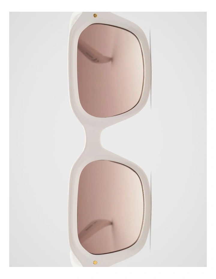 Kai Sunglasses image 2