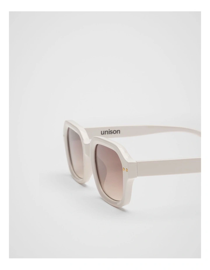 Kai Sunglasses image 3