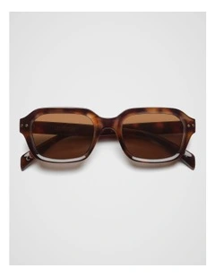 Kai Sunglasses in Brown