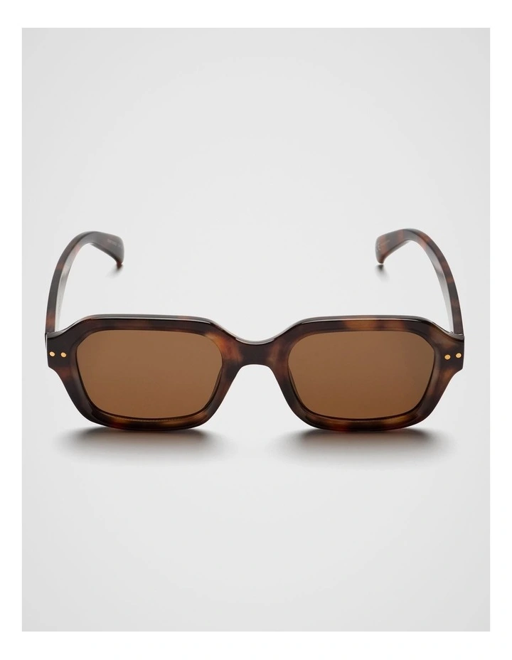 Kai Sunglasses in Brown image 3