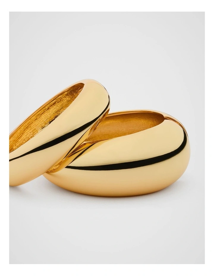 Alice Large Bangle in Gold image 4