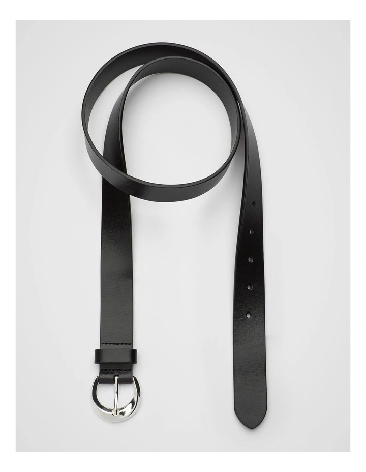 Amber Leather Belt in Black image 2