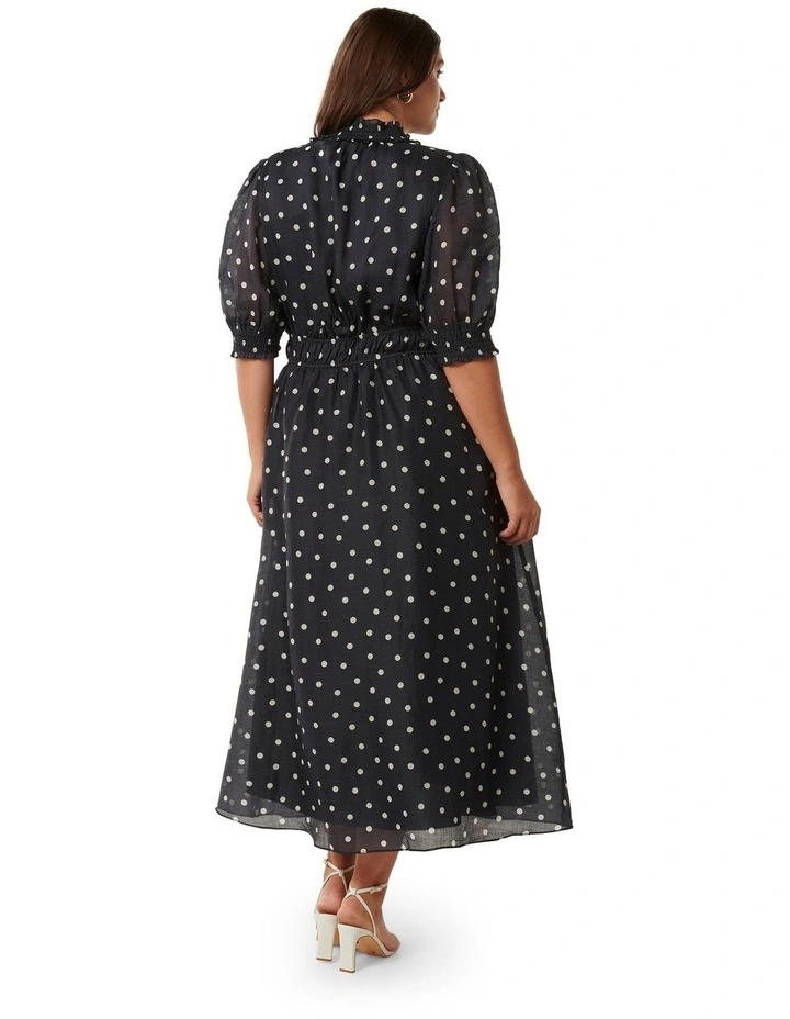 Shayla Cuff Detail Midi Dress in Navy image 2