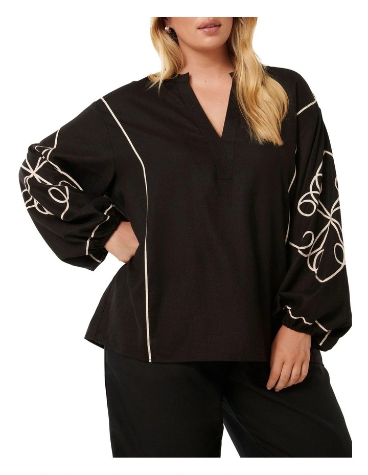 Claude Applique Detail Top in Black image 4