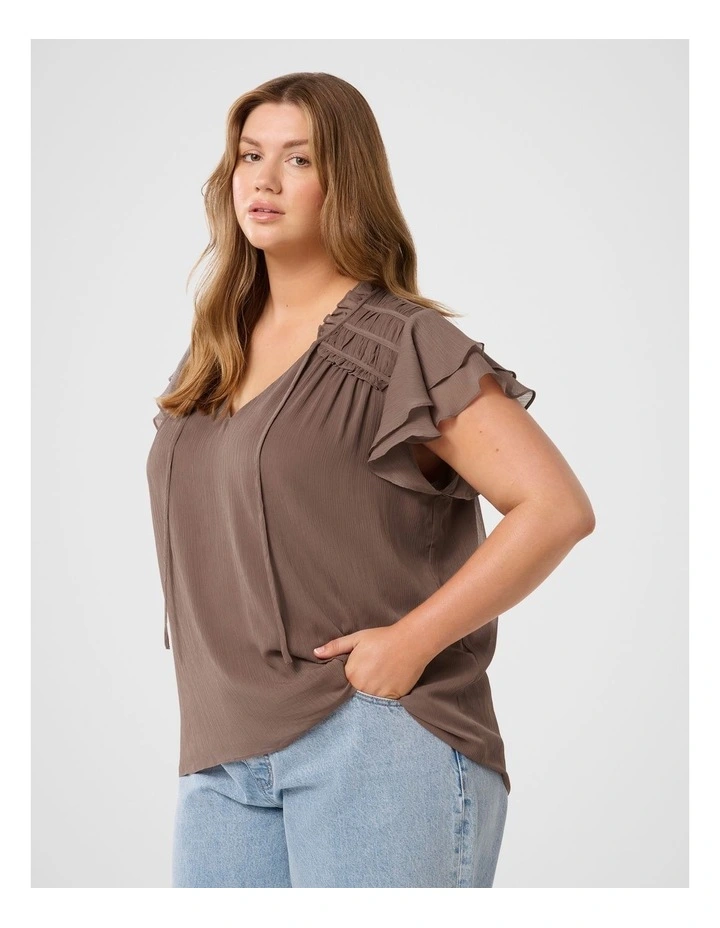 Yuna Frill Shell Blouse in Brown image 3