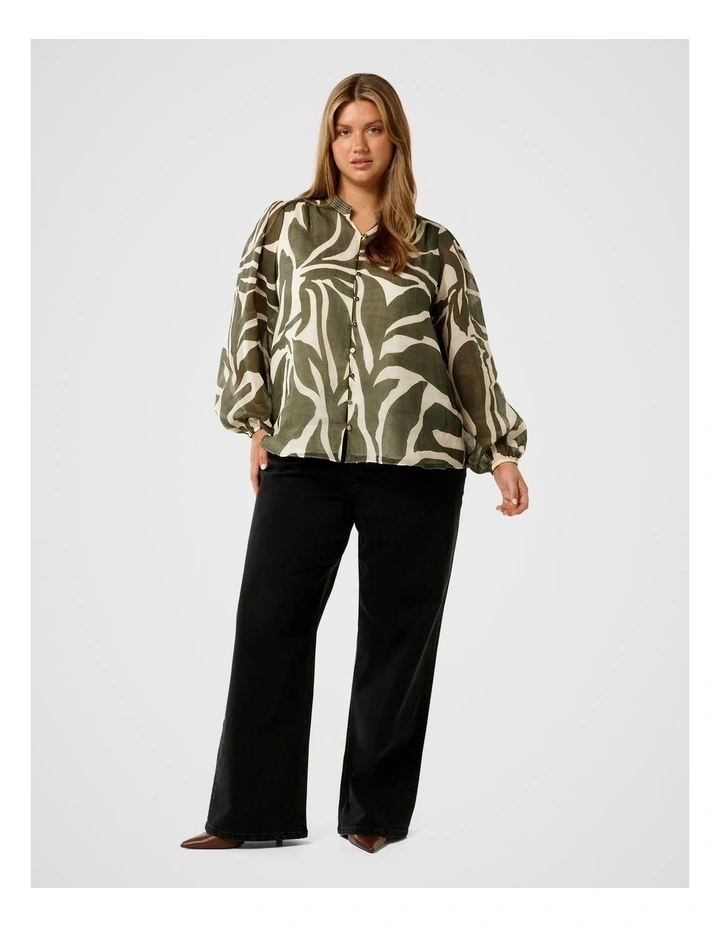 Adaline Ramie Blouse in Green image 5