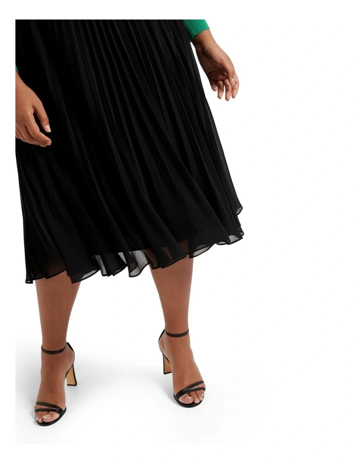 Harper Pleated Midi Skirt in Black image 4