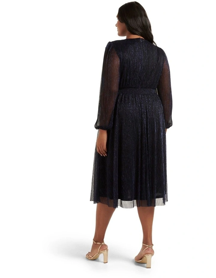 Verity Plisse Tuck Waist Midi Dress in Navy image 2