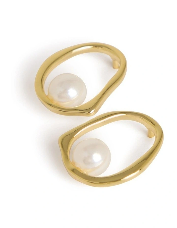 Charlotte Earring in Gold image 4