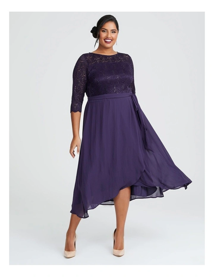 Evie Lace & Chiffon Dress in Purple image 3