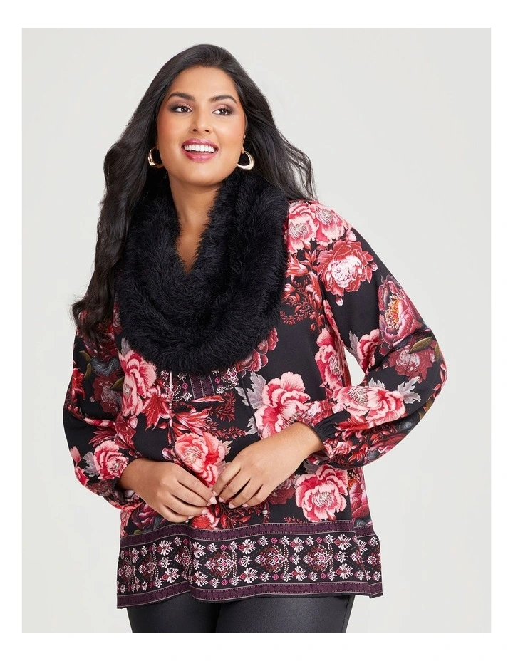 Fuzzy Snood in Black image 2