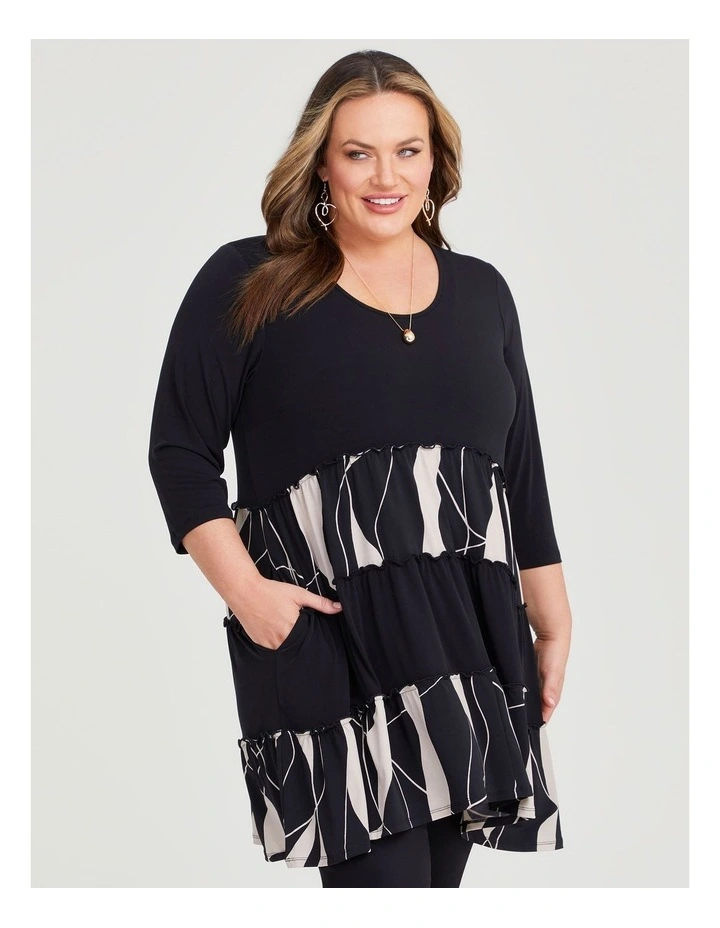 Tier Layer Spliced Tunic in Black Print image 4