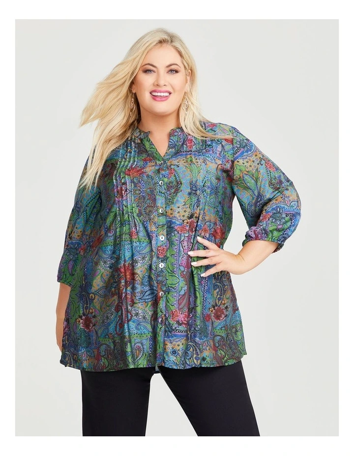 Paisley Tuck Natural Shirt in Green Print image 1