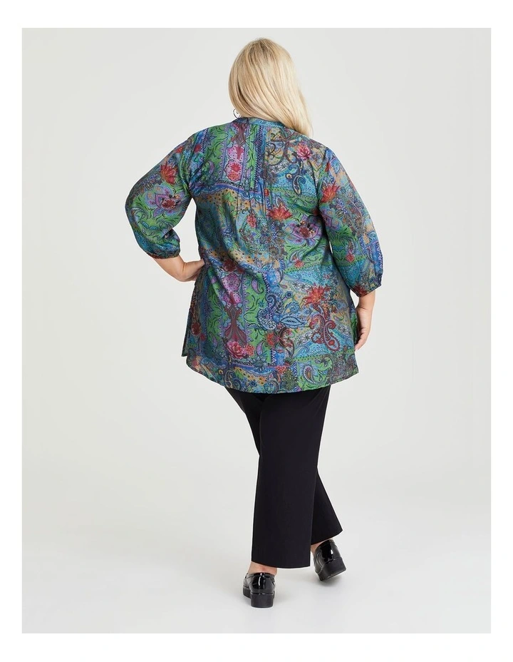 Paisley Tuck Natural Shirt in Green Print image 2