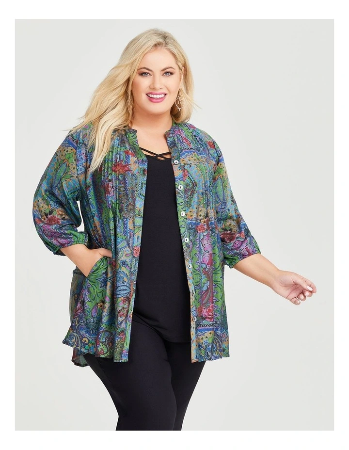 Paisley Tuck Natural Shirt in Green Print image 3