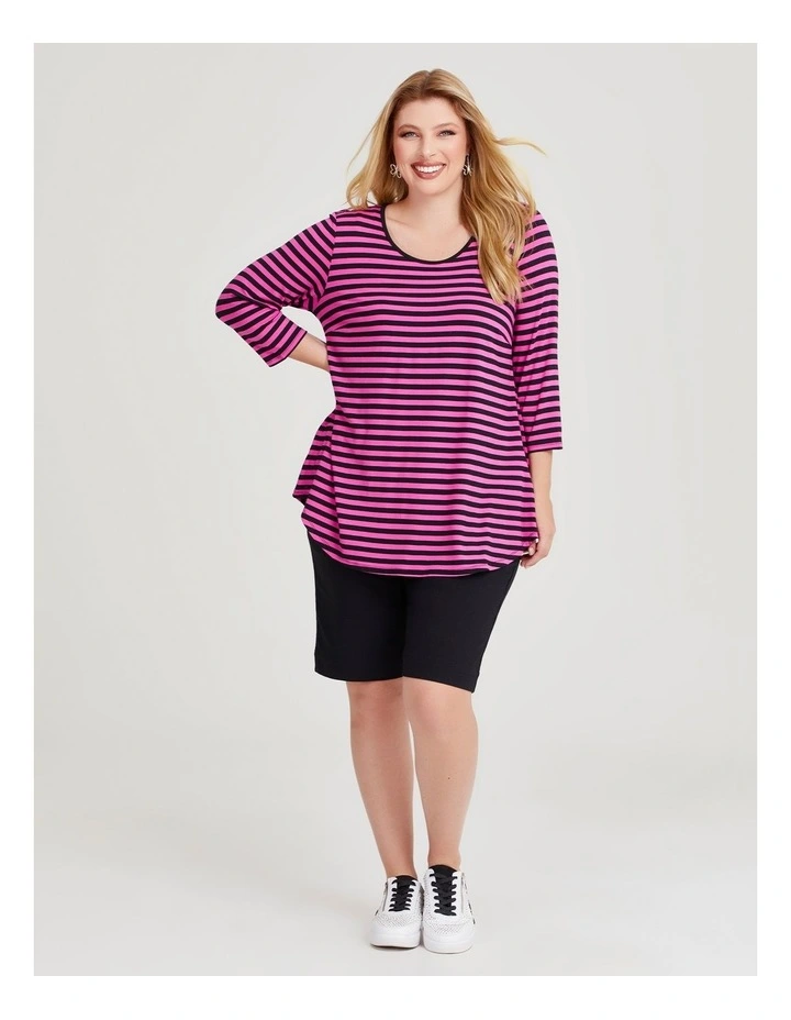 Jacquard Short in Black image 3