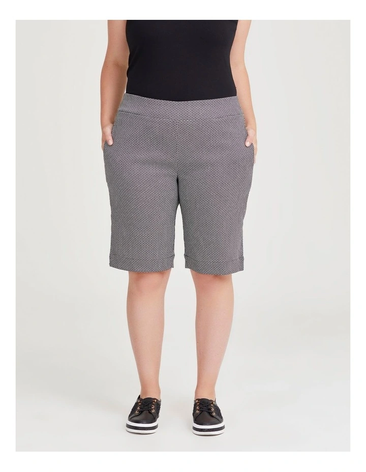 Jacquard Short in Black/White image 1