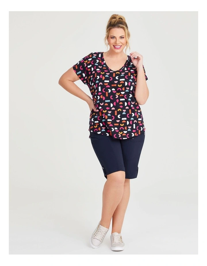 Cotton Graphic Shapes T-shirt in Print image 3