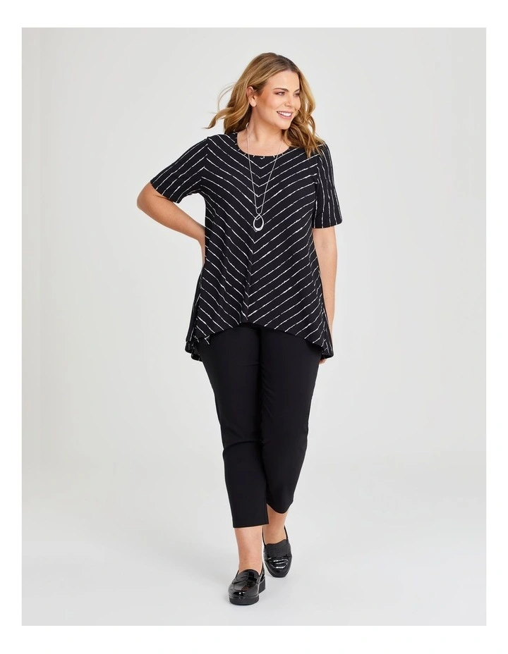 HYFVE V-Neck Stripe Texture Long Sleeve Top
