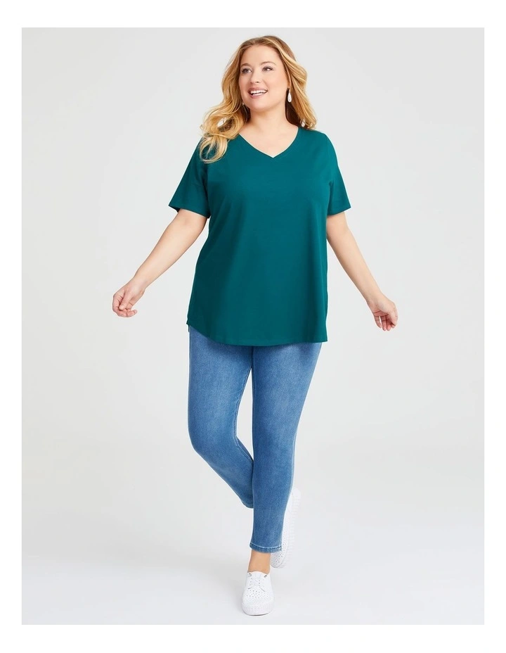 Australian Cotton V-neck T-shirt in Dark Atlantic image 3