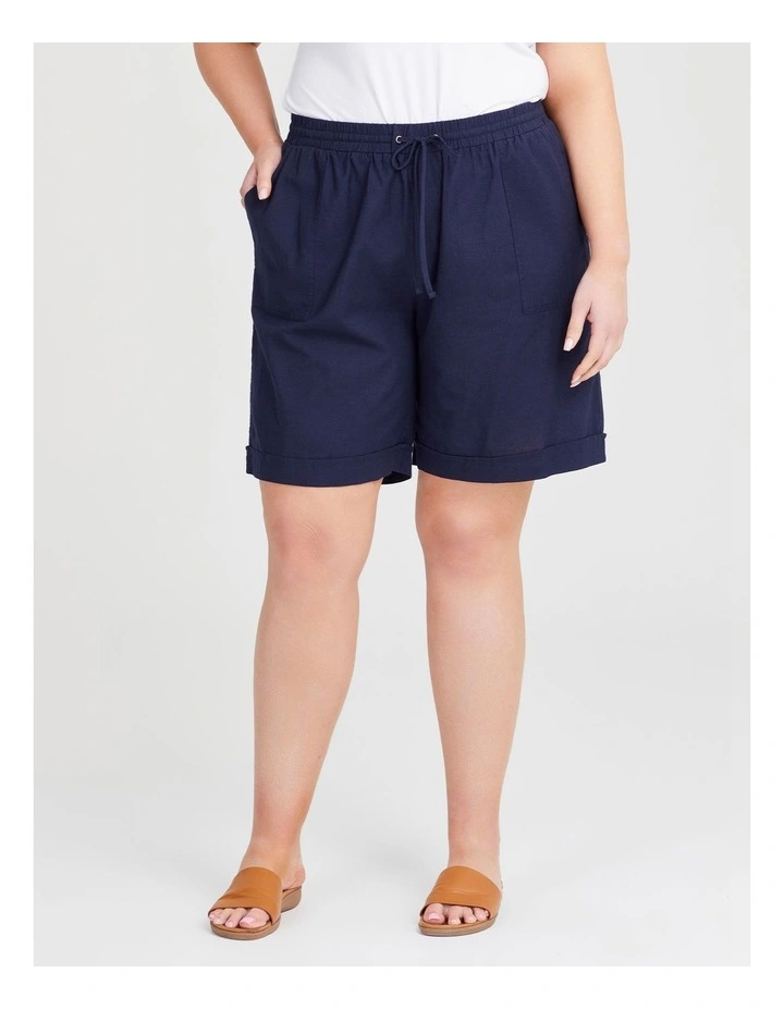 Cotton Linen Bermuda Short in Dark Indigo image 1