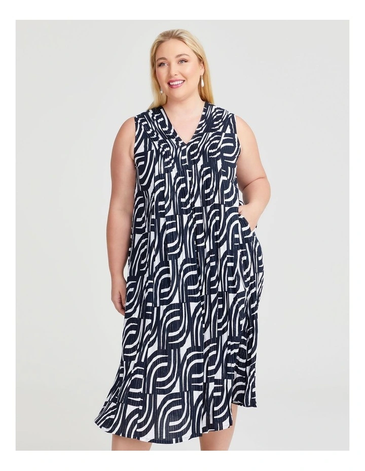 Fiesta Sleeveless Midi Dress in Print image 3