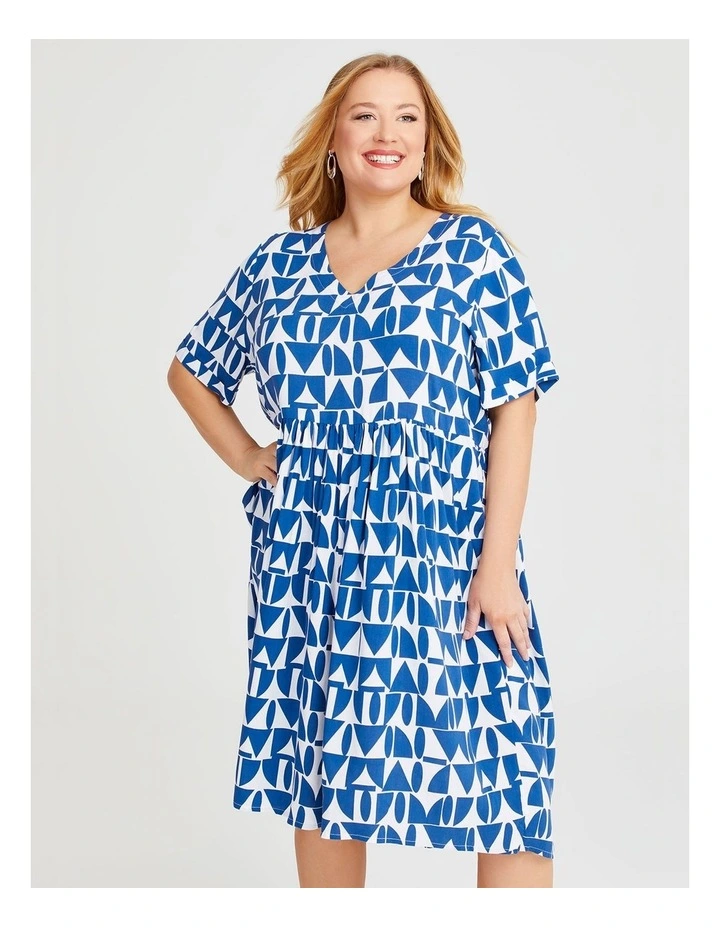 Natural Holiday Pocket Dress in Geo Print image 3