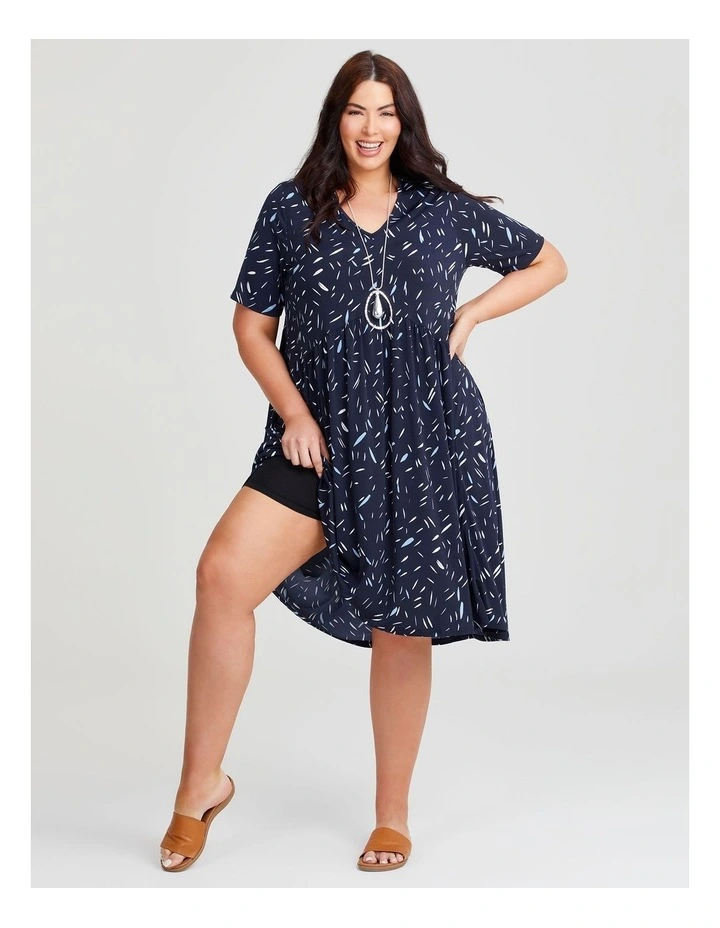 V-neck Printed Dress in Navy image 4