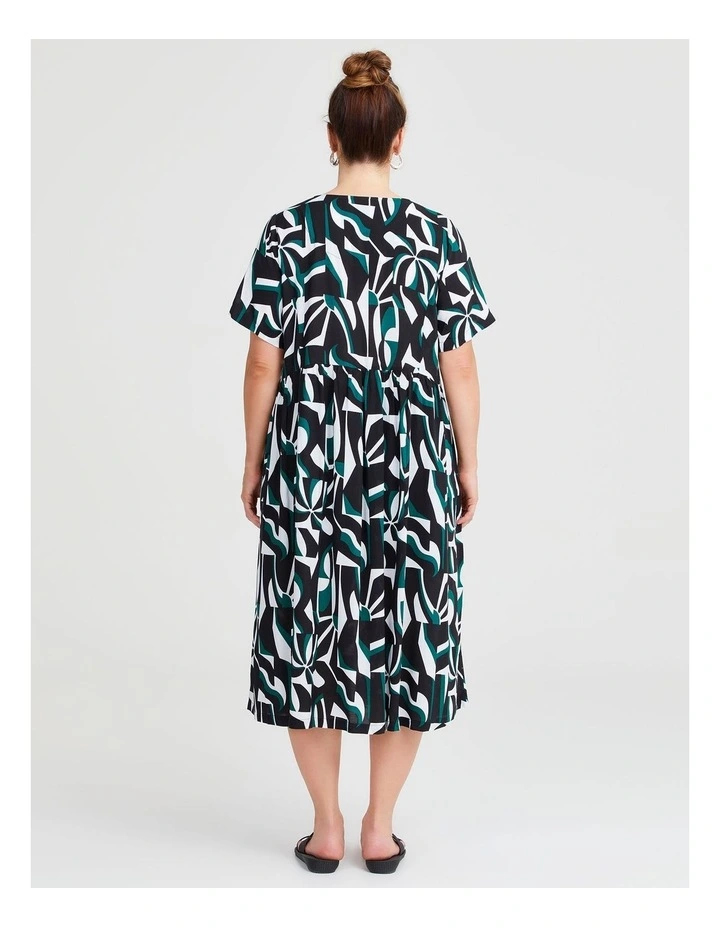 Natural Pocket Midi Dress in Geometric Print image 2