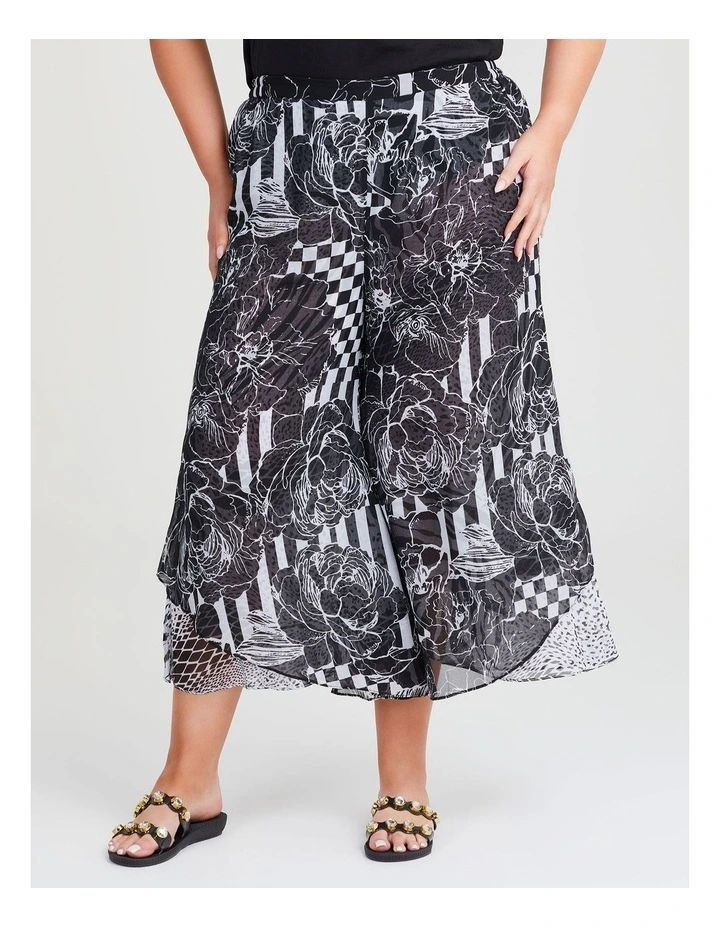 Reversible Travel Palazzo Pant in Black/White image 1