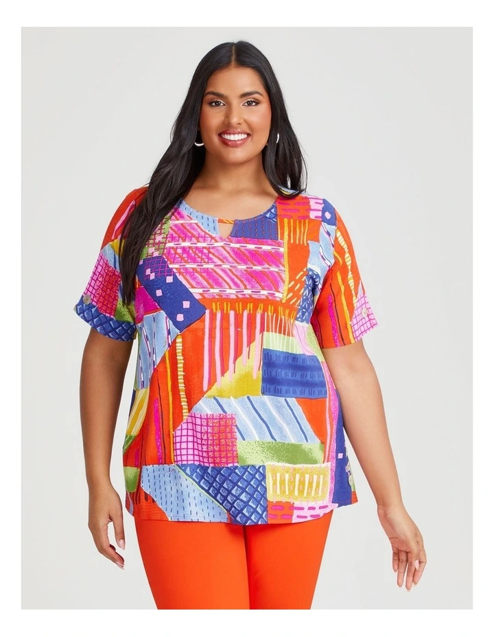 Natural Getaway Top in Print image 1