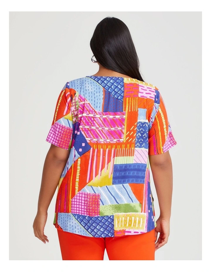 Natural Getaway Top in Print image 2