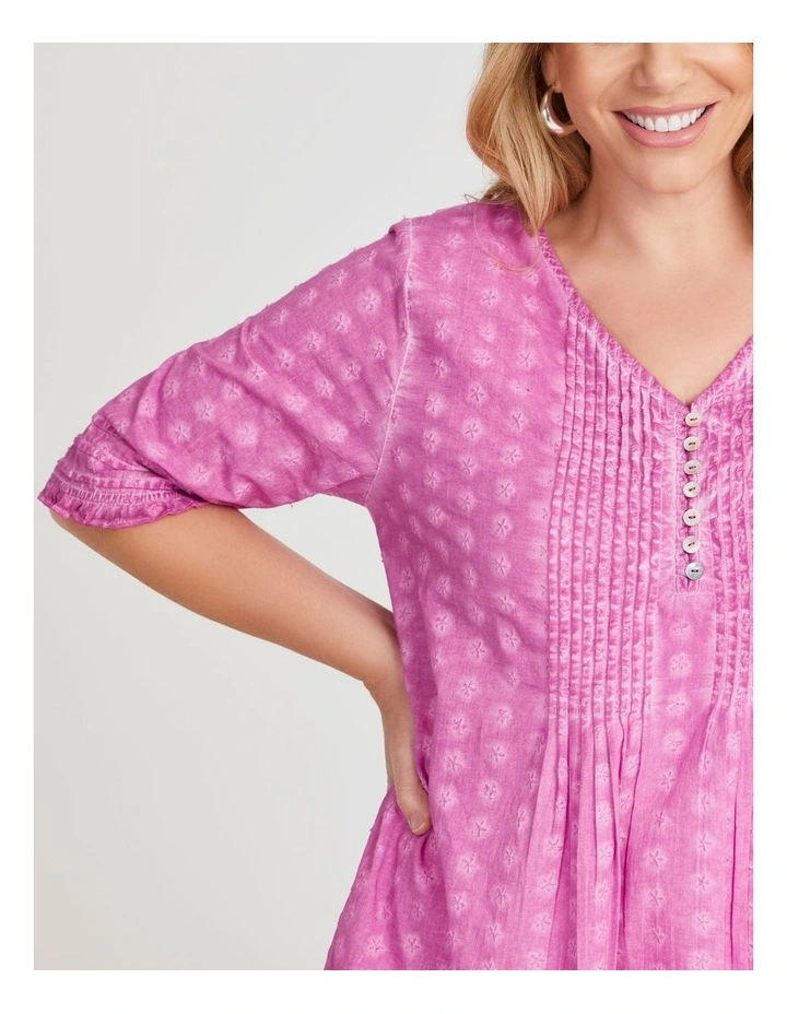 Cotton Dobby Pintuck Top in Magenta image 3