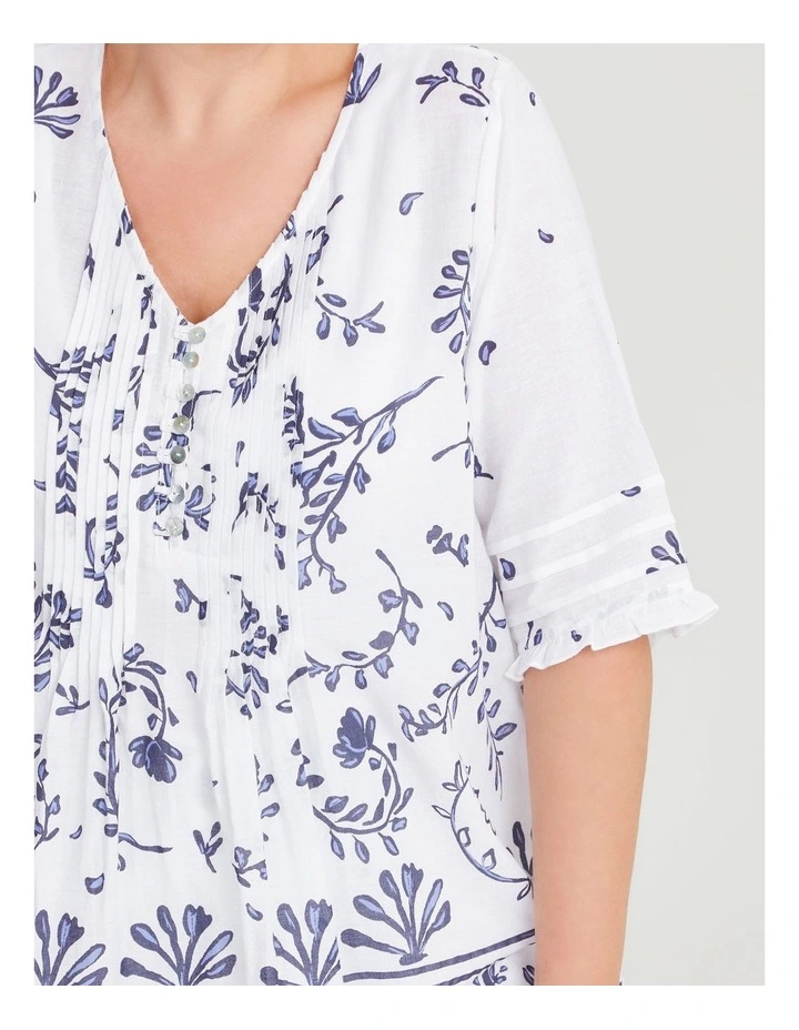 Cotton Border Print Pintuck Top in Navy/Off White image 3