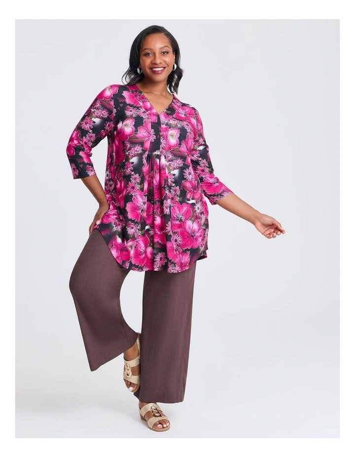 Susie V-neck Tunic in Pink image 2