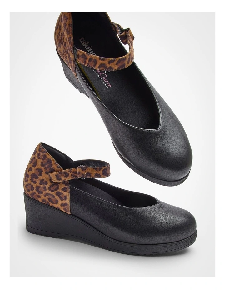 Orthotic Adjustable Court Shoe in Black/Leopard image 4