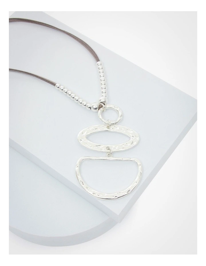 Geo Clean Metal Necklace in Silver image 2