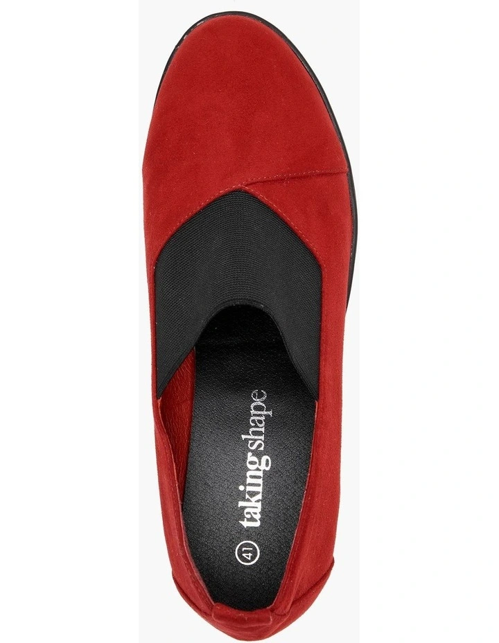 Elastic Front Wedge Shoe in Red image 4