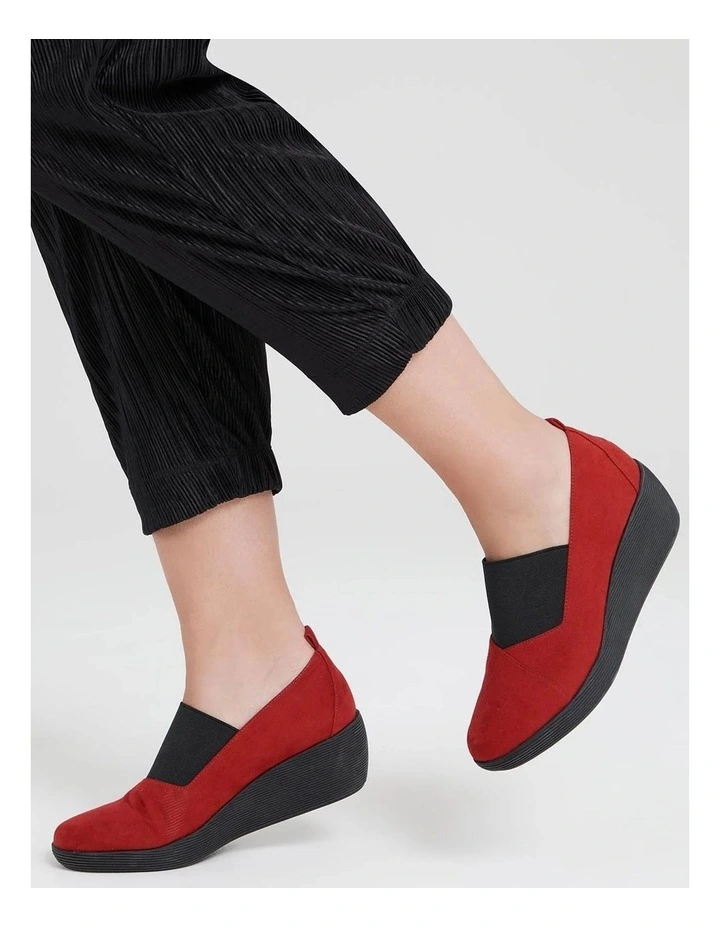 Elastic Front Wedge Shoe in Red image 6
