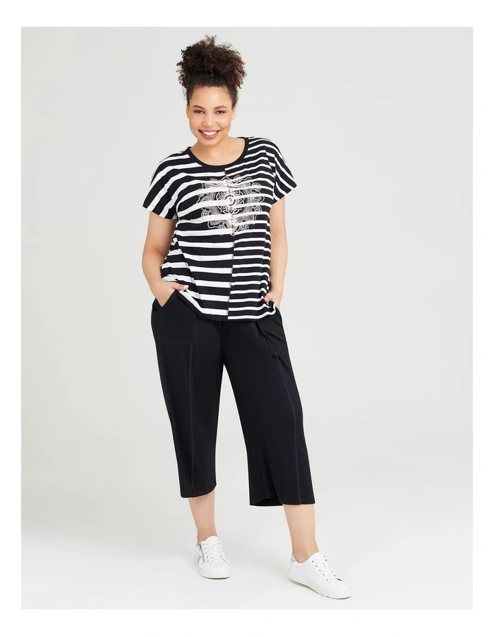 Cotton Mandala Stripe Tee in Black/White Stripe image 4
