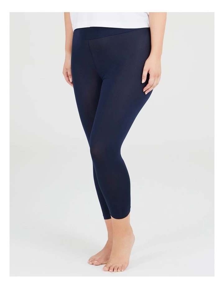 Integra 7/8 Legging in Dark Indigo image 1