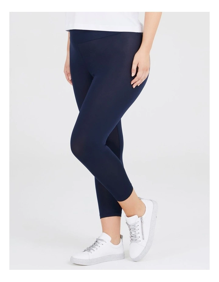 Integra 7/8 Legging in Dark Indigo image 3