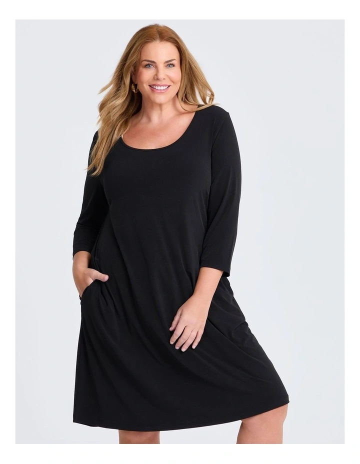 Luna Ultimate 3/4 Sleeve Dress in Black image 3