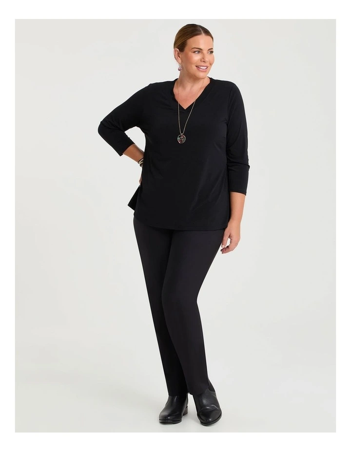 Katie Luna 3/4 Sleeve Top in Black image 3