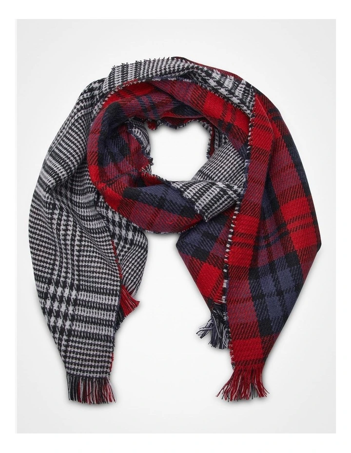 Reversible Tartan Scarf image 1