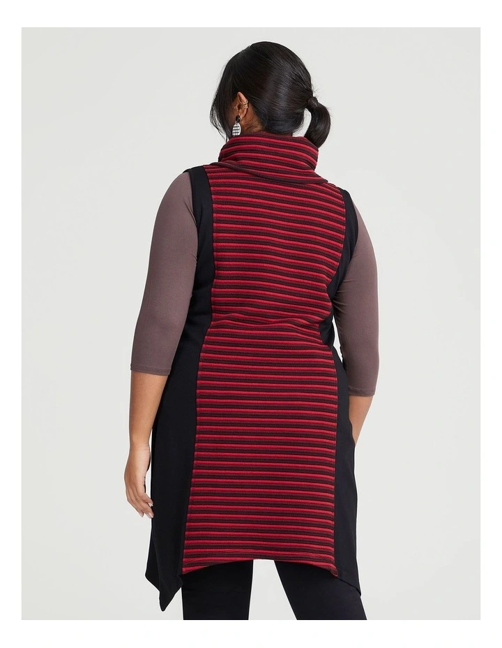 Zip Quilted Knit Spliced Vest in Black/Red image 2