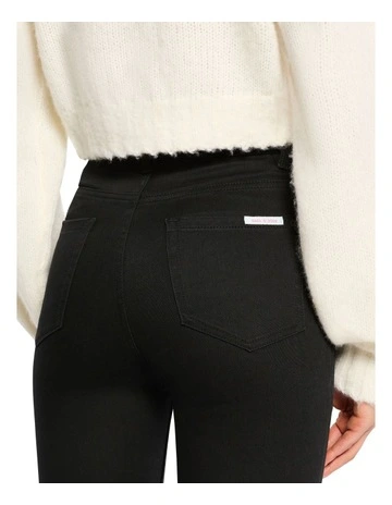 Archer Jeans in Black