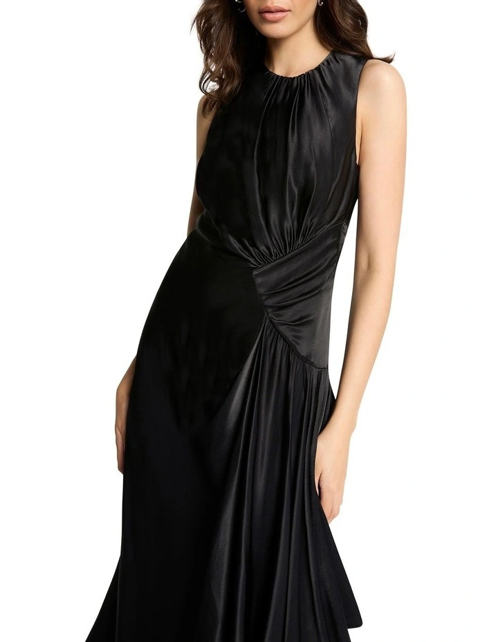 Good Life Dress in Black image 4