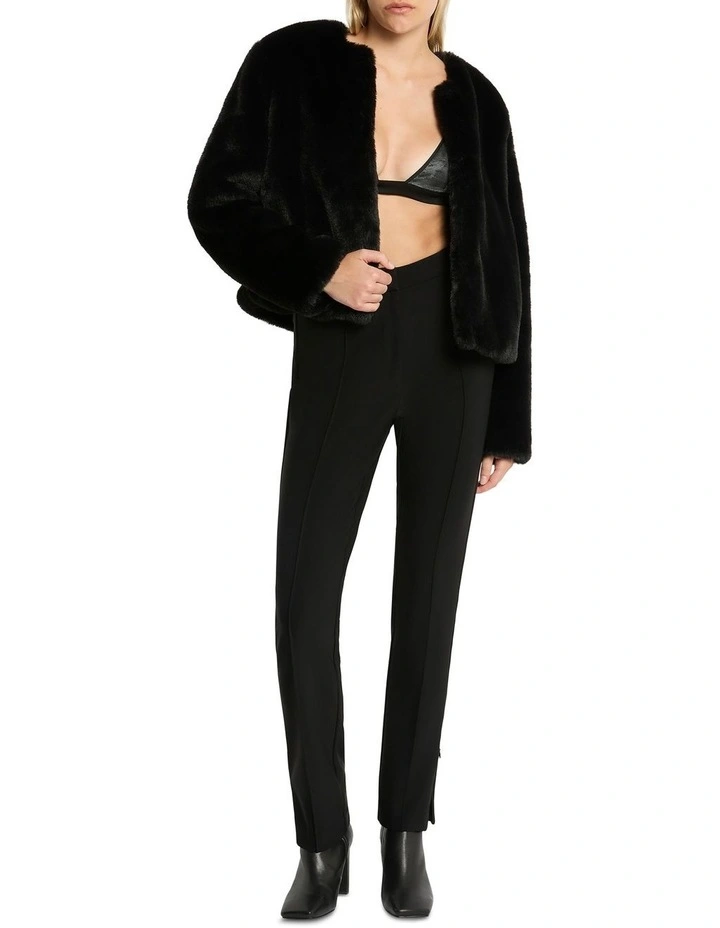 Chubby Hug Coat in Black image 3
